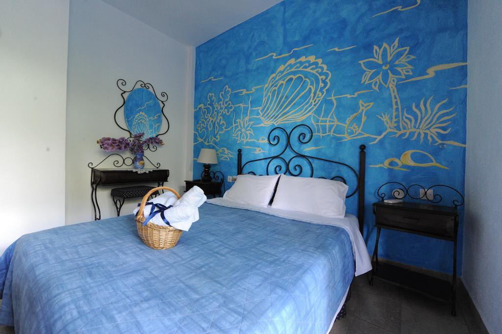Thalassa Hotel アムリアニ エクステリア 写真